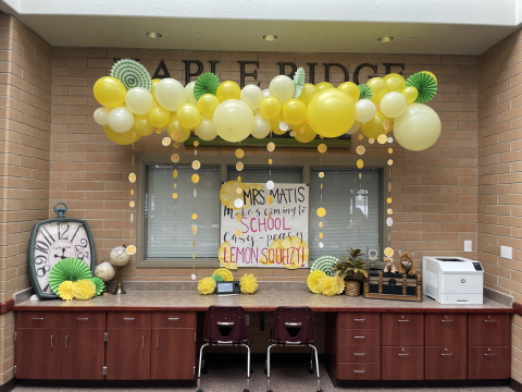 Principals' Day decorations: Easy-peasy, lemon squeezy