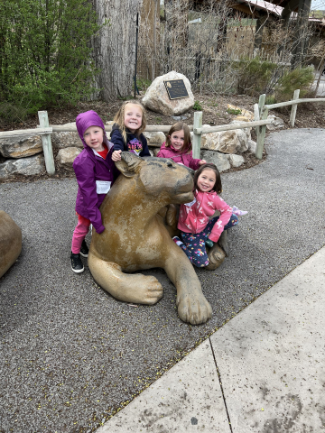 Kindergarteners at the zoo.