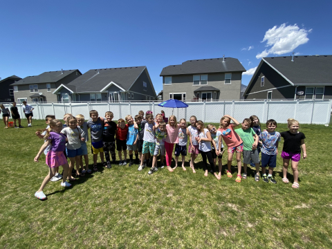 A class of students at field day.